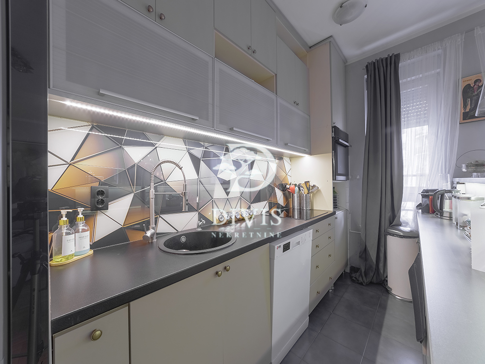 Slika 4 - Rudnička, Petosoban stan na prodaju, 196m2, 530.000€